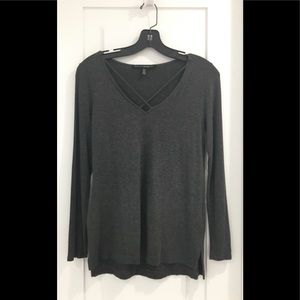 WHITE HOUSE BLACK MARKET Long Sleeve Tee